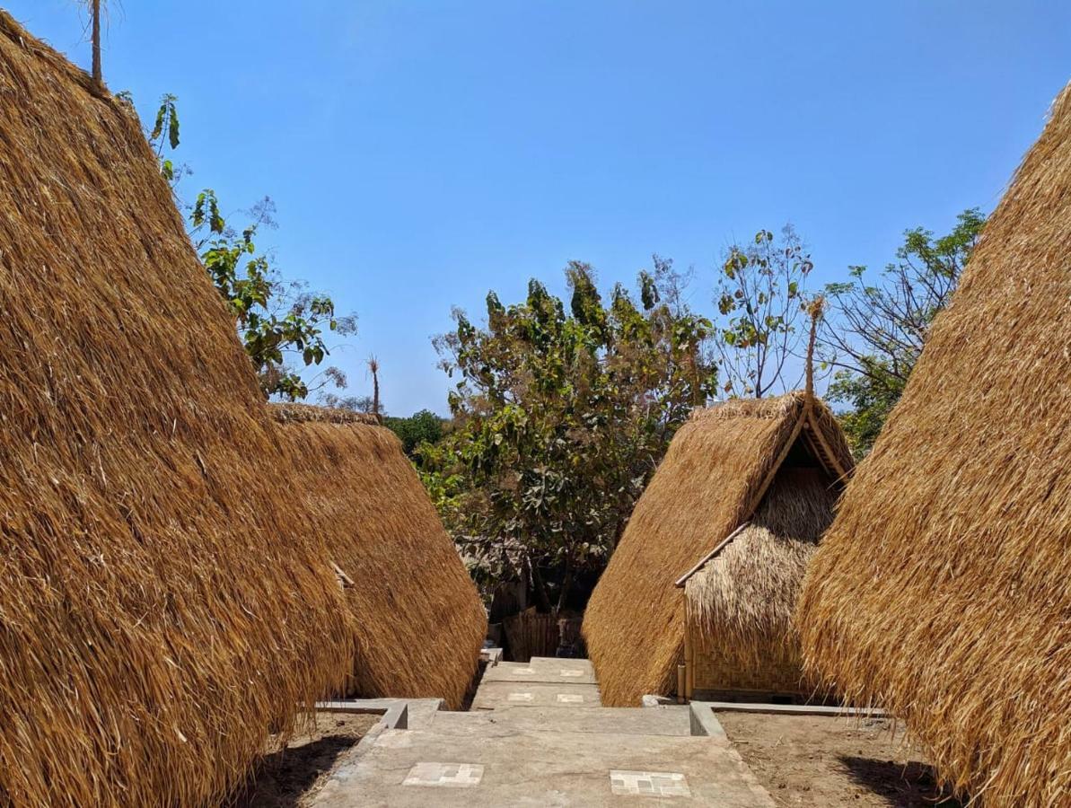 Gili Hills Hotel Gili Trawangan Exterior photo